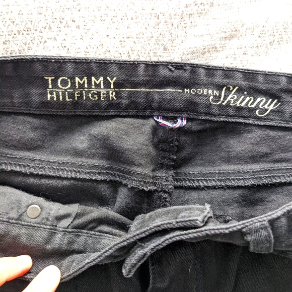 Tommy Hilfiger Black Jeans - Size 8 - Picture 3 of 4